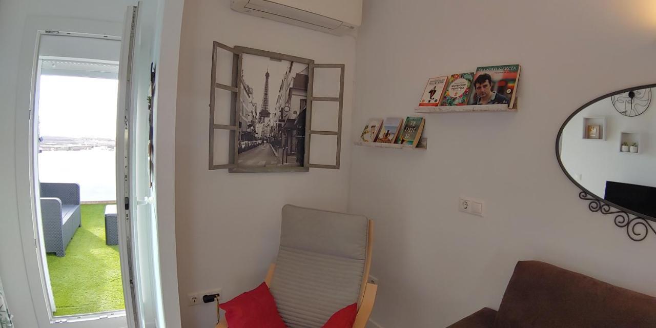 Casa Vistas A Trafalgar Solo Familias O Parejas - Parking Privado Opcional - โกนิล เด ลาฟรอนเตรา ภายนอก รูปภาพ