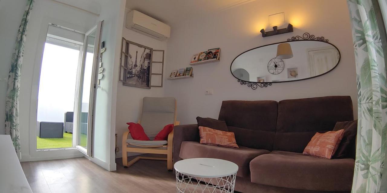 Casa Vistas A Trafalgar Solo Familias O Parejas - Parking Privado Opcional - โกนิล เด ลาฟรอนเตรา ภายนอก รูปภาพ